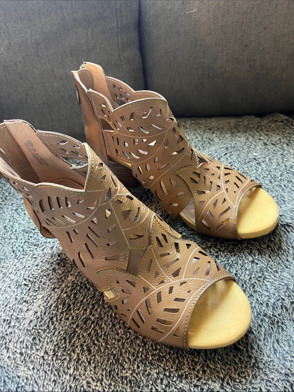 Spring Step L’Artiste never worn sz 37